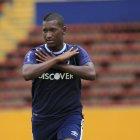  Fue Miller Salazar, presidente de Mácara, club dueño de parte de los derechos económicos del jugador, quien aseguró que existe una oferta por el delantero proveniente de Emiratos Arabes. 