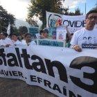  Familiares del equipo periodístico asesinado por disidentes.  