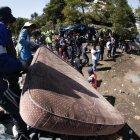  El refugio que existía en un parterre del norte de Quito fue intervenido por las autoridades.  