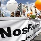  La jornada finalizó en el parque La Carolina, donde el Cabildo quiteño lanzó al aire mil globos de helio con el lema “Nos faltan Tres”. 