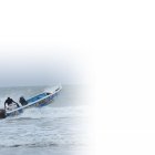  Una jornada de pesca se extiende, a veces, hasta por más de ocho horas. Durante ese tiempo, el peligro es constante. 