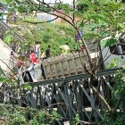  Ambas volquetas no pidieron terminar de cruzar.  