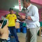  Rafael Correa se presentó ante una junta electoral. 