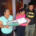  Con las cosas de su hijo Wilson, Gloria Gavilánez se sume en los recuerdos. 