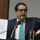  La Ecuafútbol en cambio, acusa a los directivos de la empresa de querer montar un show.  