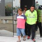  El detenido no consta en el Registro Civil. Fue agarrado la noche del pasado miércoles cuando toqueteaba a la menor de edad. 