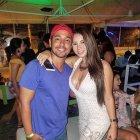  Paúl aún no le entrega el anillo de compromiso a Carolina.  