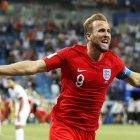  Harry Kane de Inglaterra celebra su gol ganador ante Túnez.  