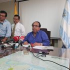  Rosero anunció su decisión mediante una rueda de prensa. 