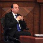  Con el voto afirmativo de 128 legisladores, de 131 presentes en el pleno de la Asamblea, Baca fue destituido 