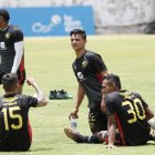  Entrenamiento de los jugadores de Aucas.  