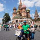  La Plaza Roja fue la meta que con tanto esfuerzo alcanzó. 