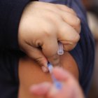  Referencial. La campaña de vacunación contra la influenza se extenderá hasta abril en Ecuador. 