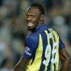  El deportista tiene 32 años.  