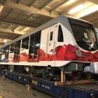  Los vagones cuentan con una capacidad máxima de 1.500 pasajeros y una vida útil de 35 años. 