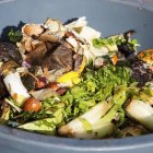  El informe presentado por la Organización de las Naciones Unidas para la Alimentación (FAO) en 2011, recopila algunos de los principales motivos que ocasionan el desperdicio de alimento en el mundo.  