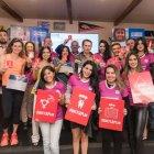  Personalidades se unieron a una campaña en contra de la violencia contra las niñas que empezó con el Mundial de Fútbol.  