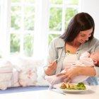  Recuerda que antes de hacer dieta y si estás dando de lactar tu bebé necesita ciertos nutrientes. 