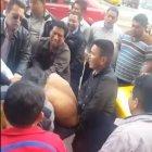  El hombre fue ‘salvado’ por uniformados que lo retiraron del lugar. 