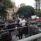  Grupos antimineros permanecen atentos al desarrollo de la audiencia.  