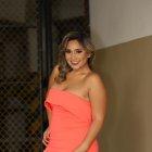  La periodista es directora de una radio deportiva.  