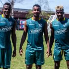 José Angulo (i), Jefferson Orejuela y Adonis Preciado, son las nuevas contrataciones de Barcelona.