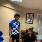 Arturo Mina tiene un nuevo club en Turquía.