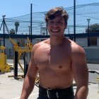 Muchos comparan al chico con su padre, cuando tenía su misma edad.