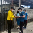 Los ‘guambras’ van con todas las medidas de bioseguridad y cada elemento del computador es previamente desinfectado.