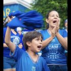 La hinchada envía el aliento desde casa para que sea entregado a los jugadores