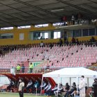 En el partido anterior en Cuenca, las gradas del estadio estuvieron ocupadas por los muñecos.