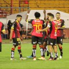 Deportivo Cuenca se cuida mucho de los hinchas que les gustan los banderazos