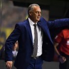 Gustavo Alfaro apareció a última hora y es el candidato más opcionado para la Tricolor.