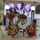 Daniela Romero, de 30 años, fue velada afuera de su casa.