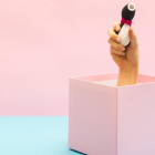 Antes de ir en la búsqueda de un juguete erótico, este trío de preguntas es clave: ¿cuál es tu presupuesto?, ¿qué tipo de estimulación deseas?, ¿cuál es el tamaño que prefieres?