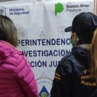 La mujer trató de disimular el crimen, pero igual fue detenida.