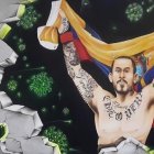 El Chito Vera de más de dos metros está pintado en Pasaje, El Oro,