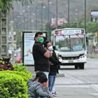 Familiares llegaron al Laboratorio de Criminalística para retirar sus restos.