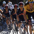 Richard Carapaz durante la segunda etapa del Tour de Francia desarrollada en Niza.