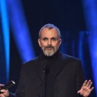 El artista está en España en donde mantiene una pelea legal con su expareja por la custodia de sus hijos.