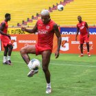 Michael Arroyo salió favorecido con la salida de Fidel Martínez, porque recupera su puesto.