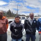 Los tipos fueron detenidos luego de que se reportara el robo.