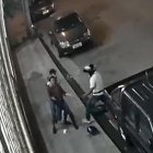 El robo quedó registrado en vídeos de seguridad.