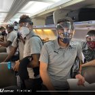 La delegación alba utilizó avión fletado para trasladarse a suelo peruano.