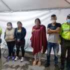 Los sospechosos de nacionalidad venezolana y colombiana, luego de ser aprehendidos.