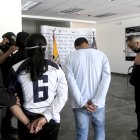 La mujer sería quien avisó a los  delincuentes para que robaran en el local.