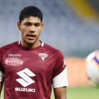 Erick Ferigra, es otras de las opciones de Ecuador en la zaga.