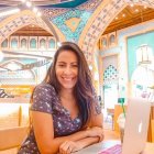 En las redes de EduYolo publica tips para ganar programas, notificaciones de donde aplicar y cada domingo en Instagram entrevista a un motivador.