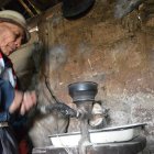 Nicolás Cayambe habita en San Isidro de Tambaló, en la zona alta de Ambato.