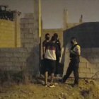 La Policía Nacional recibió la alerta de los disparos, a través de llamadas de los moradores.